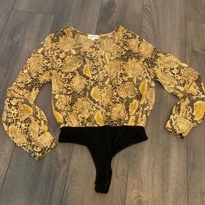 Superdown Aliza Bodysuit